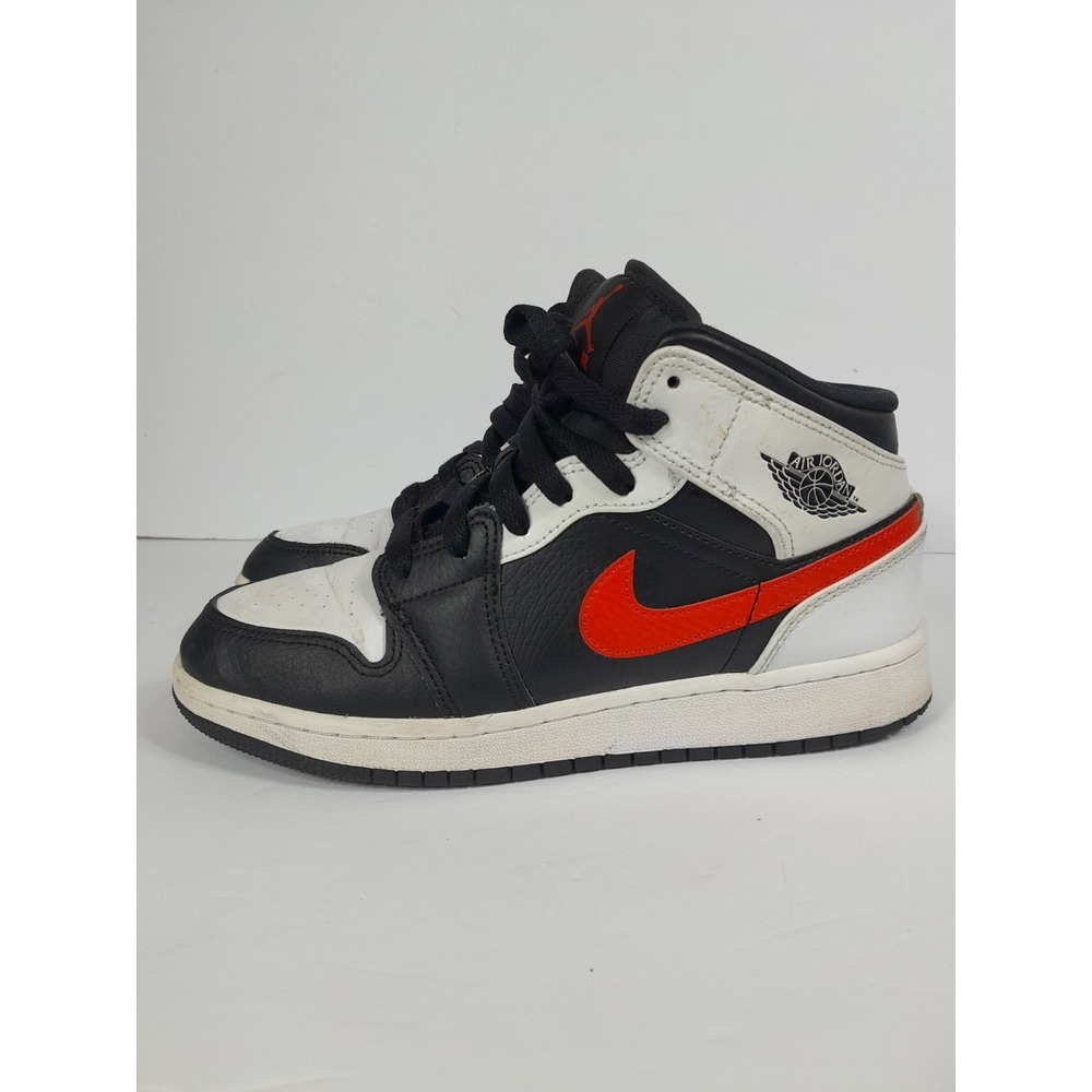 Air Jordan Chicago Mid 1's Youth  (4.5Y) Black White Fits Women Sz 6